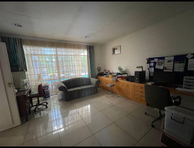 3 BEDROOM TOWNHOUSE FOR SALE IN THREE RIVERS PROPER